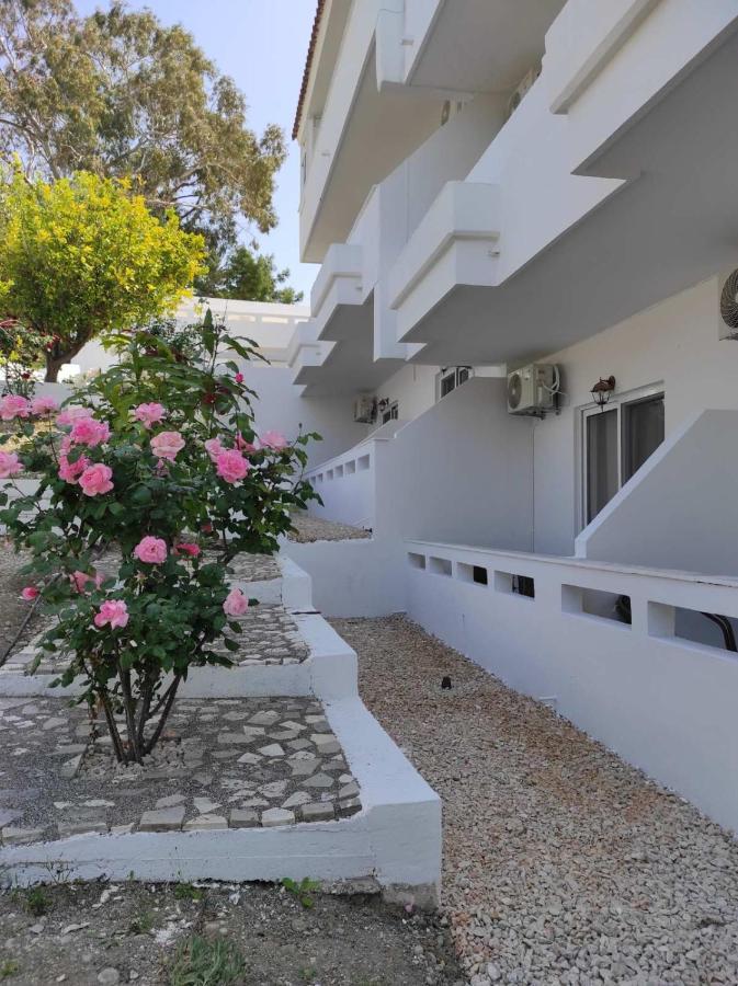 Arocaria - Faliraki Peaceful Apartments Exterior photo